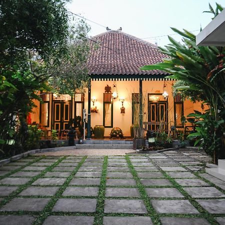 Omahkura 1 Apartment Yogyakarta Exterior photo