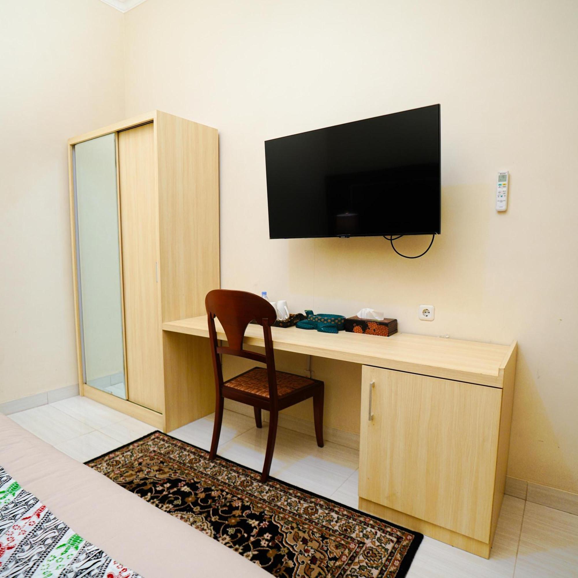 Omahkura 1 Apartment Yogyakarta Exterior photo